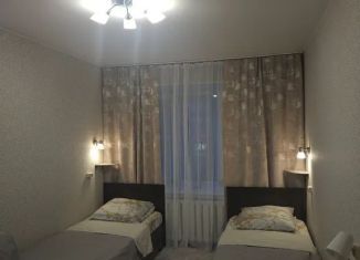 2-ком. квартира в аренду, 41 м2, Омск, проспект Карла Маркса, 10Б