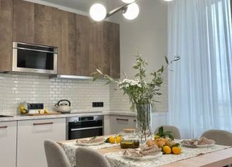 Сдается 4-комнатная квартира, 90 м2, Пермь, улица Дениса Давыдова, 11, Индустриальный район
