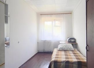 Продаю комнату, 13.5 м2, Самара, Средне-Садовая улица, 32, метро Советская