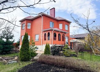 Продаю дом, 160 м2, Белгородская область, улица Строителей, 11