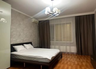 Сдам в аренду однокомнатную квартиру, 54 м2, Белгородская область, микрорайон Степной, 9