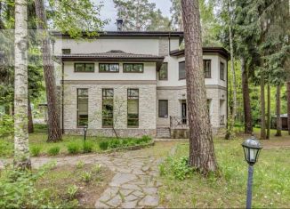 Сдам дом, 850 м2, посёлок Барвиха