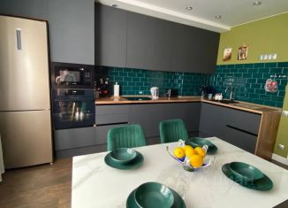 Сдается 3-ком. квартира, 110 м2, Самара, улица Буянова, 120, метро Алабинская