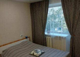 Сдаю в аренду 1-ком. квартиру, 32 м2, Воронежская область, улица Героев Сибиряков, 43