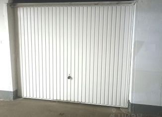 Продаю гараж, 17 м2, Санкт-Петербург, улица Чапыгина, 3к2, метро Петроградская