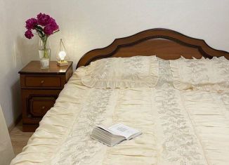 Сдам в аренду 3-ком. квартиру, 50 м2, Пятигорск, проспект Кирова, 80