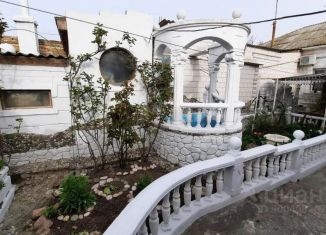 Сдача в аренду дома, 70 м2, Евпатория, улица Немичевых, 4