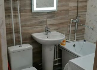 Сдам 2-ком. квартиру, 44 м2, Мурманская область, улица Питео, 9