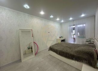 Продажа трехкомнатной квартиры, 82.3 м2, Старый Оскол