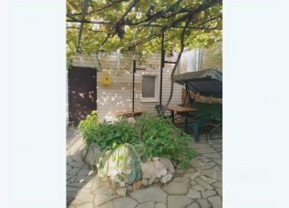 Сдается в аренду дом, 30 м2, Феодосия, улица Чехова, 21