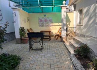 Сдам в аренду дом, 50 м2, Крым, улица Пушкина