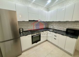 Сдача в аренду 1-комнатной квартиры, 39 м2, Старый Оскол, микрорайон Степной, 33Б