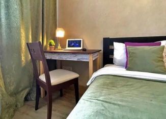 Сдам в аренду 1-комнатную квартиру, 52 м2, Иркутск, улица Безбокова, 30/7