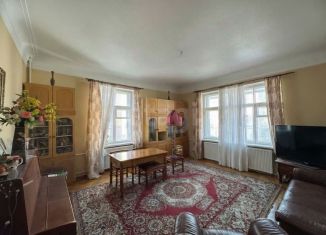 Продам четырехкомнатную квартиру, 90 м2, Тула, проспект Ленина, 68
