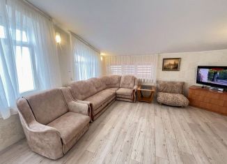Продажа 3-ком. квартиры, 79.6 м2, поселок Семидворье