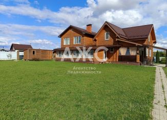 Продается коттедж, 340 м2, деревня Комлево, Кольцевая улица, 48