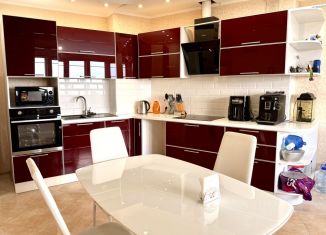 Продам 3-комнатную квартиру, 96 м2, Самара, улица Врубеля, 15, метро Московская