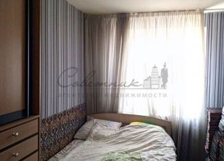 Продается 4-комнатная квартира, 62 м2, Старый Оскол, микрорайон Интернациональный, 32