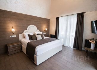 Сдается 2-ком. квартира, 75 м2, Ставропольский край, проспект Кирова, 37