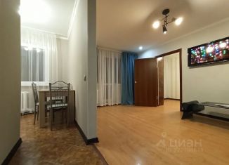 Сдается 2-ком. квартира, 44 м2, Калининград, улица Рокоссовского, 1