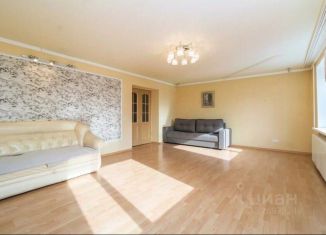 Продаю 3-ком. квартиру, 105 м2, Уфа, Советский район, Обская улица, 5/1
