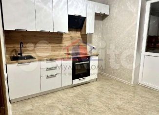 Сдаю 1-ком. квартиру, 39 м2, Старый Оскол, микрорайон Степной, 32