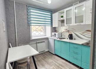 Сдается в аренду двухкомнатная квартира, 42 м2, Иркутск, Советская улица, 146А, Октябрьский округ