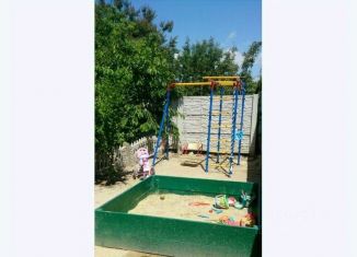Сдам в аренду дом, 30 м2, Феодосия, улица Дружбы, 105