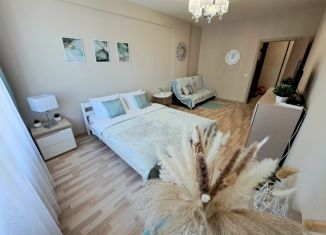 Сдаю 2-ком. квартиру, 52 м2, Пермь, улица Луначарского, 99, Ленинский район