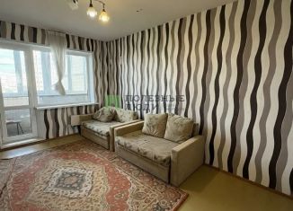 Продаю трехкомнатную квартиру, 59.9 м2, Белгород, улица Чапаева, 24, Западный округ