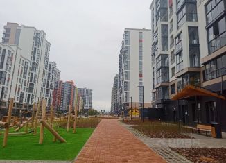 Сдаю 1-ком. квартиру, 40 м2, Пермь, Мотовилихинский район, Серебристая улица, 16