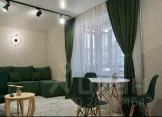 Сдам в аренду 2-комнатную квартиру, 50 м2, Симферополь, проспект Кирова, 41, Киевский район