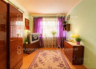 Продается 3-комнатная квартира, 41.5 м2, Волгоград, улица Маршала Ерёменко, 138, Краснооктябрьский район
