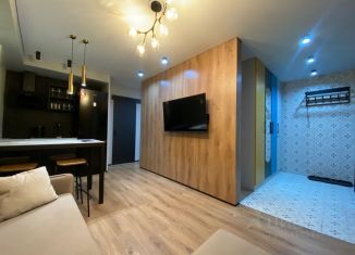 Сдам двухкомнатную квартиру, 33 м2, Апатиты, улица Ленина, 2А