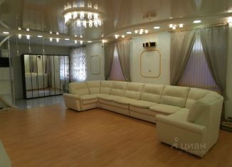 Продаю квартиру студию, 65.2 м2, Красноярский край, улица Богдана Хмельницкого, 21