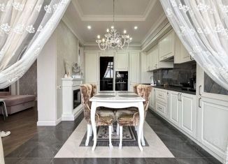 Трехкомнатная квартира на продажу, 104 м2, Ставрополь, Партизанская улица, 2Б