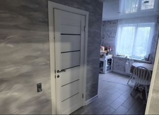 Продам двухкомнатную квартиру, 52 м2, рабочий поселок Первое Мая