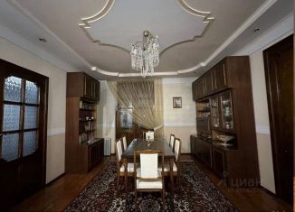 Продается 4-ком. квартира, 104.5 м2, Челябинск, проспект Ленина, 19