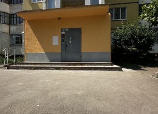 Трехкомнатная квартира на продажу, 70.7 м2, Самара, метро Спортивная, улица Советской Армии, 101