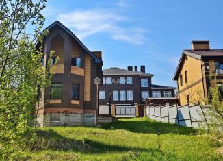 Дом на продажу, 191.4 м2, Калужская область, Центральная улица, 124А