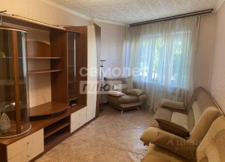 Продаю 3-ком. квартиру, 63 м2, Липецк, проспект Победы, 11