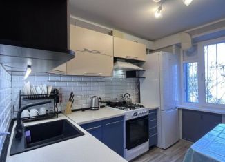Продажа 3-ком. квартиры, 60 м2, Воронеж, улица Богдана Хмельницкого, 50Б