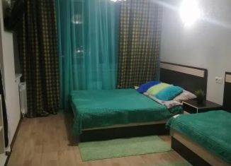 Сдам квартиру студию, 40 м2, Омск, улица Конева, 10, ЖК На Конева