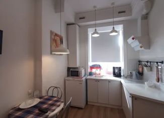 Сдам в аренду 2-ком. квартиру, 32 м2, Псковская область, улица Гоголя, 7Б