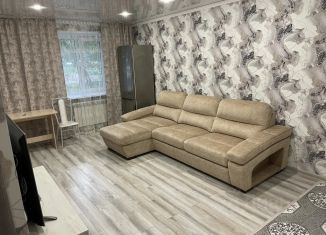 Сдается в аренду однокомнатная квартира, 43 м2, Альметьевск, проспект Строителей, 27