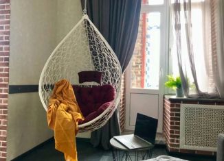 Сдается однокомнатная квартира, 32 м2, Московская область, улица Германа Титова, 12к2