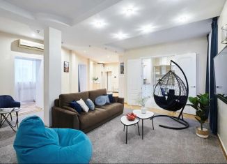 Сдаю в аренду 4-ком. квартиру, 160 м2, Москва, улица Арбат, 15/43, метро Кропоткинская