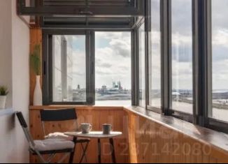 Сдам в аренду 1-ком. квартиру, 50 м2, Казань, улица Сибгата Хакима, 7