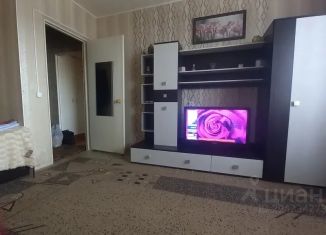 Сдаю в аренду 1-комнатную квартиру, 37 м2, Воронеж, улица Маршала Одинцова, 2, Железнодорожный район