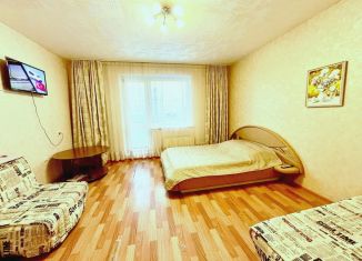 Сдача в аренду 2-ком. квартиры, 65 м2, Челябинск, улица Руставели, 2Б, Ленинский район